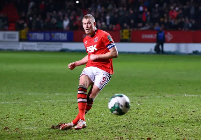 Jayden Stockley of Charlton misses in the penalty shootout