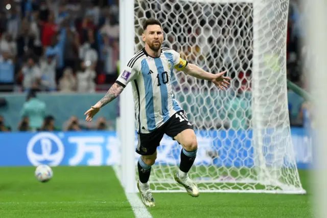 Lionel Messi celebrates