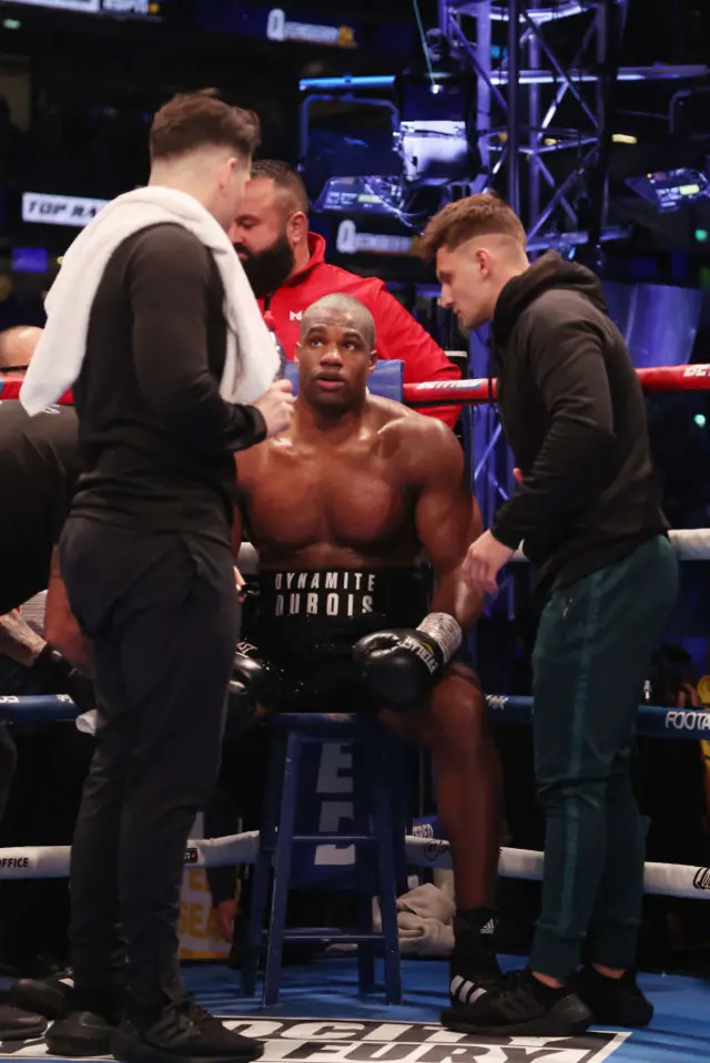 Shane McGuigan speaks to Daniel Dubois in the corner