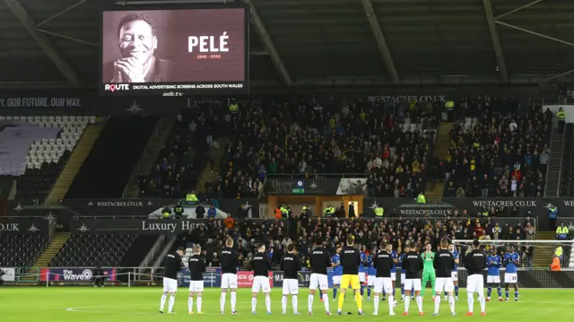 Pele tribute