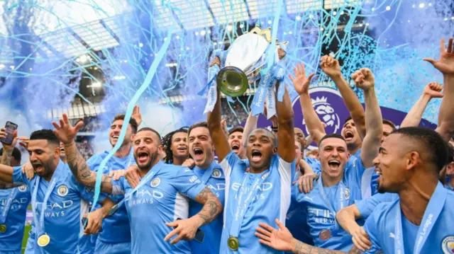 Man City lift Premier League in 2022