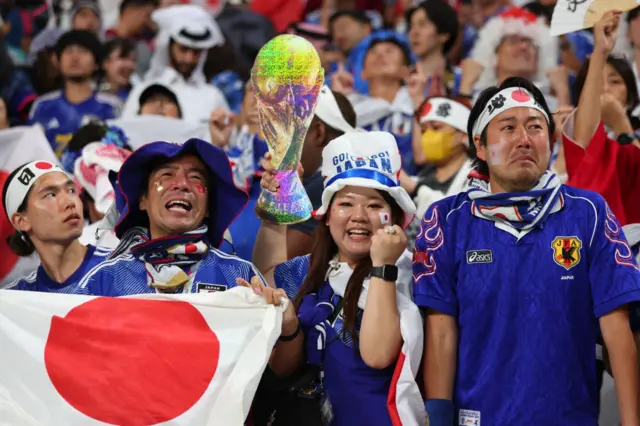 Japan fans