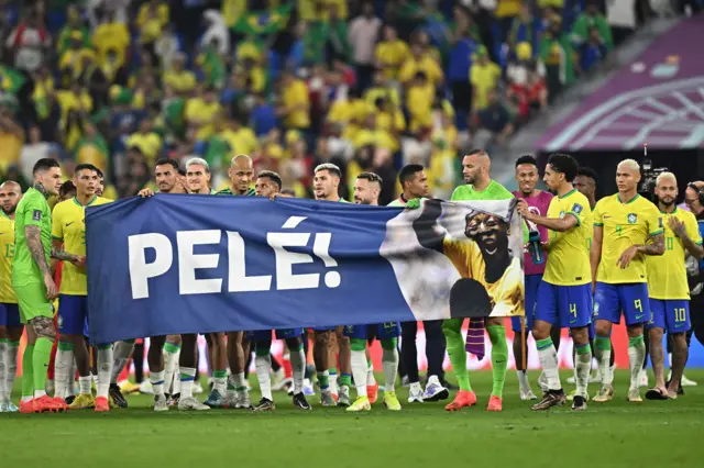 Pele banner