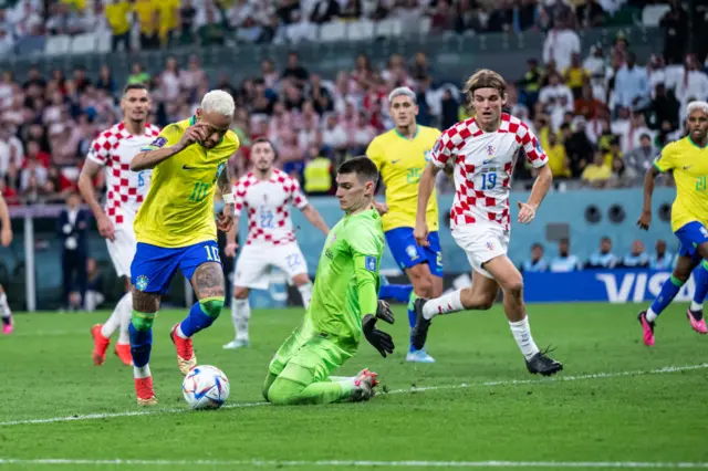 Neymar rounds Croatia goalkeeper Livakovic to score