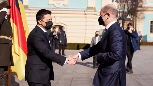 German Chancellor Olaf Scholz meets with Ukrainian President Volodymyr Zelenskiy in Kyiv