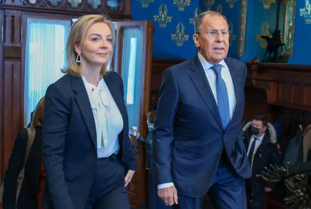 Liz Truss and Sergei Lavrov