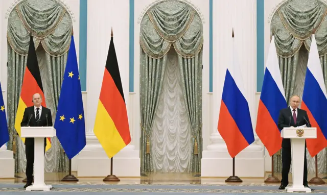 The German and Russian leaders meet in Moscow