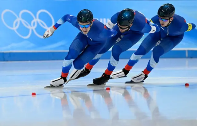 ROC men's speed skating team