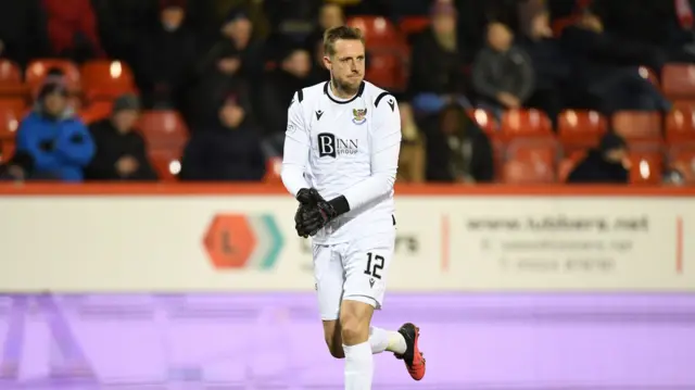 Elliott Parish was subbed on for Zander Clark before the interval