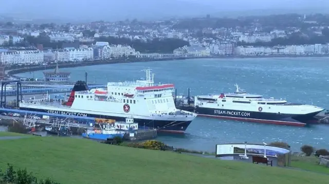 Ben-my-Chree in Douglas Harbour