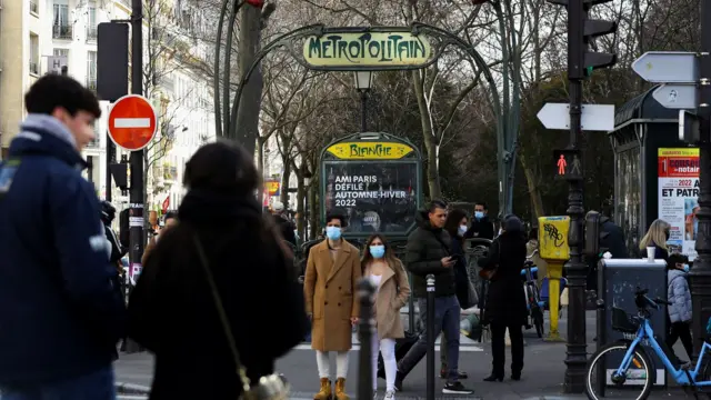 People wearing masks in Paris
