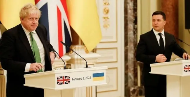 Boris Johnson and Ukrainian President Volodymyr Zelensky