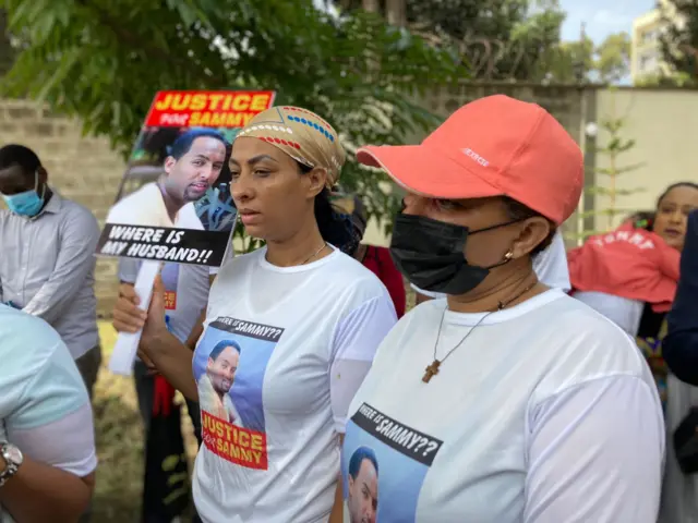 Ethiopians living in Nairobi demonstrate