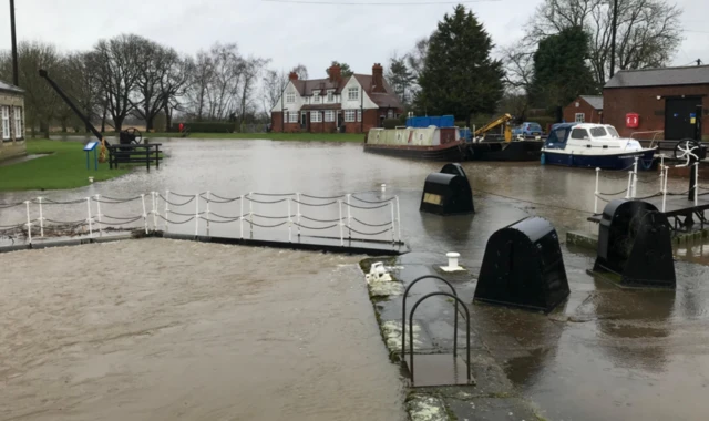 Naburn Lock