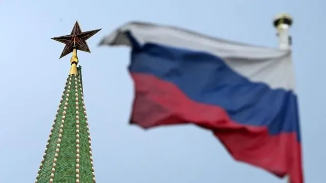 A Russian flag on the Kremlin