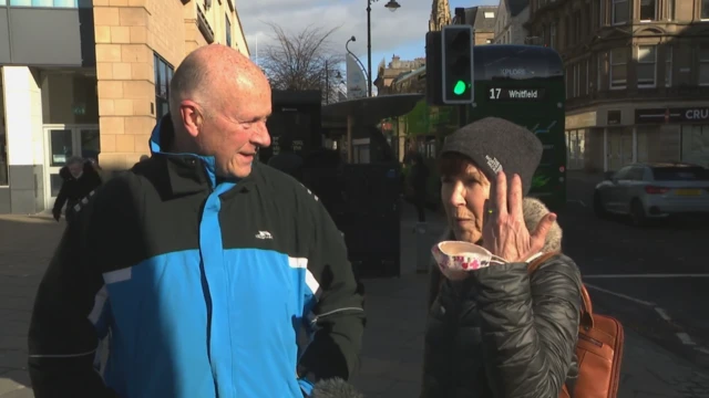 Dundee shoppers