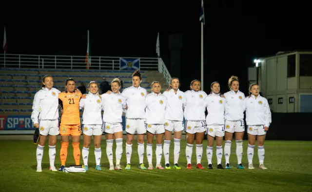 Scotland sing the national anthem