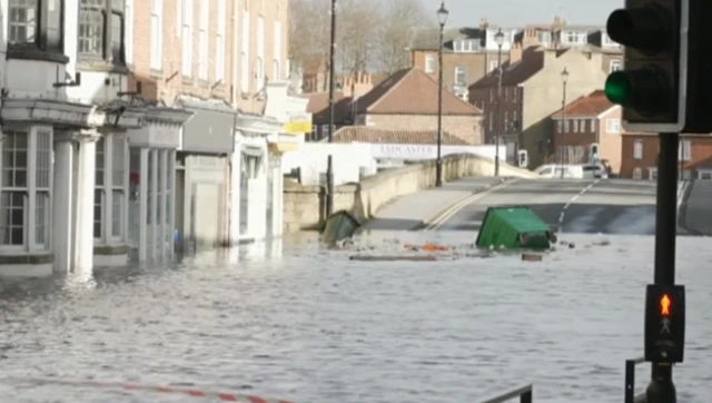 Tadcaster, Bridge Street, under water.