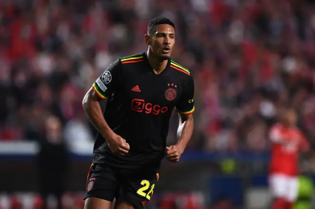 Sebastian Haller scores for Ajax