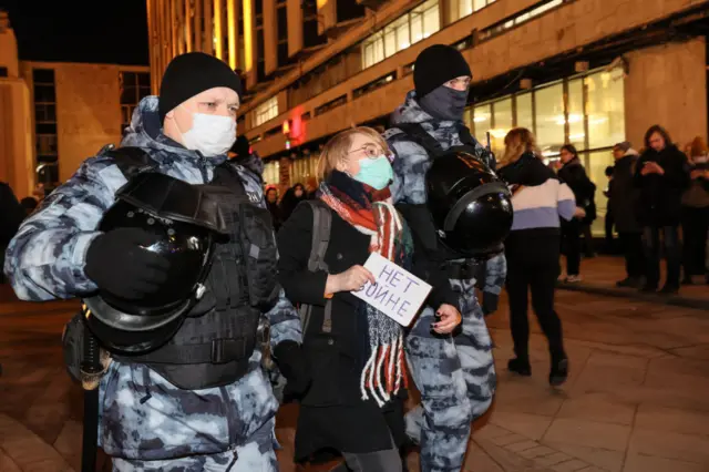 Protesters being arrested in Moscow