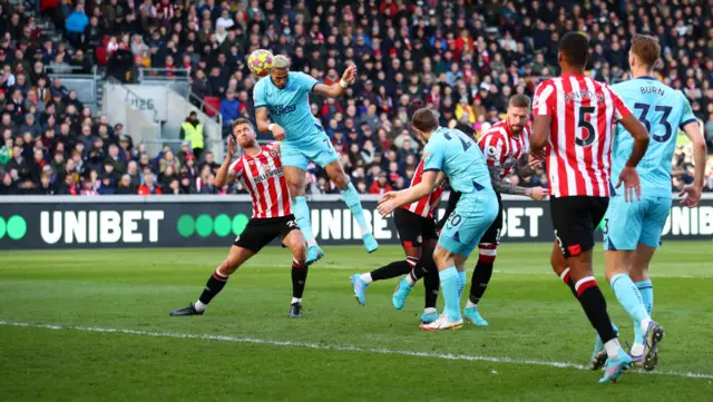 Joelinton scores for Newcastle