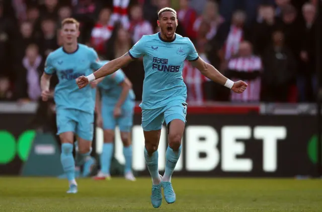 Joelinton celebrates