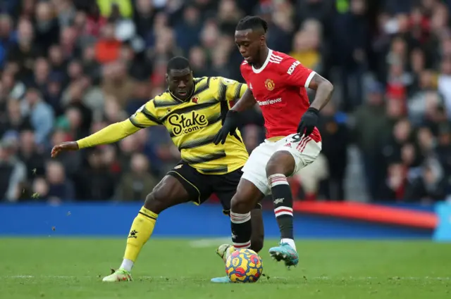 Ken Sema against Aaron Wan-Bissaka