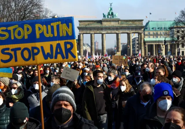 Thousands of people at an anti-war protest in Berlin