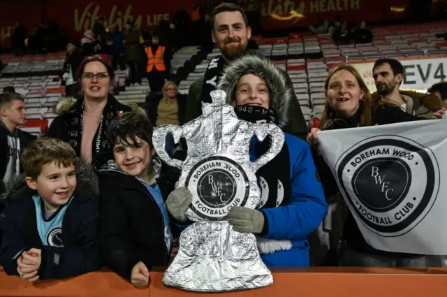 Boreham Wood fans