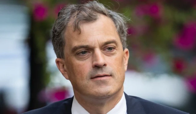 Julian Smith MP