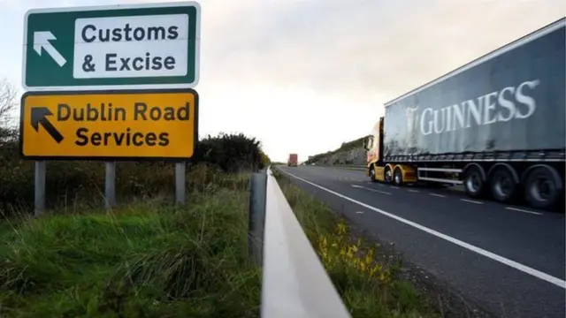 Lorry crossing the border