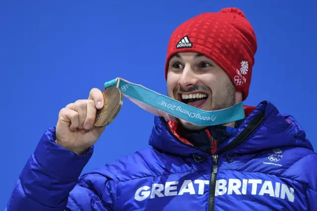 Dominic Parsons with his medal at the 2018 Games