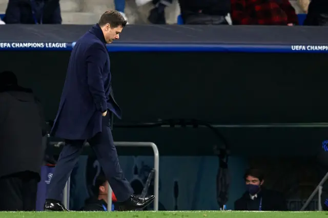 PSG boss Mauricio Pochettino