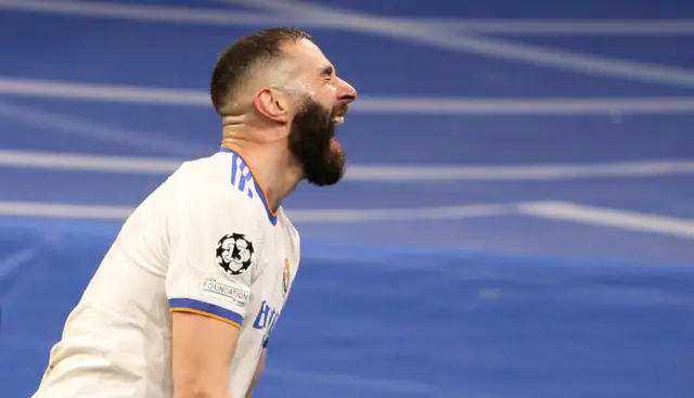 Real Madrid's Karim Benzema celebrates scoring vs PSG