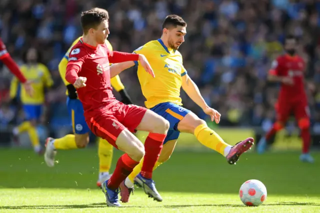 Neal Maupay, Andy Robertson, Liverpool, Brighton