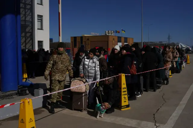 Ukrainian refugees arriving in Moldova