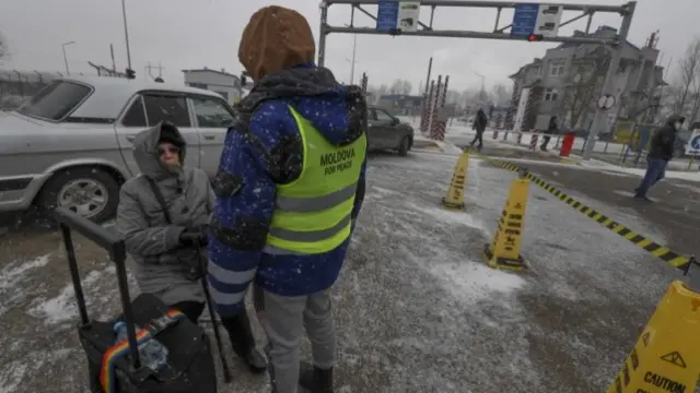 refugees in the snow