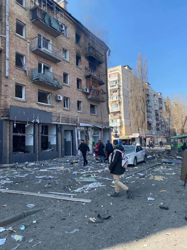 Damaged building in Kyiv