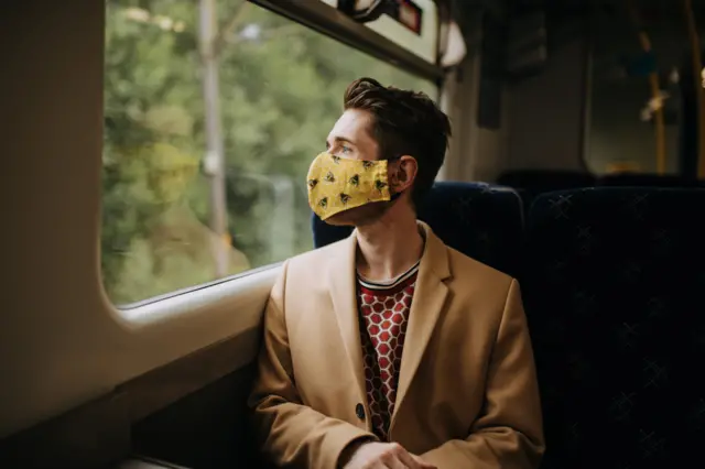 mask wearing on train