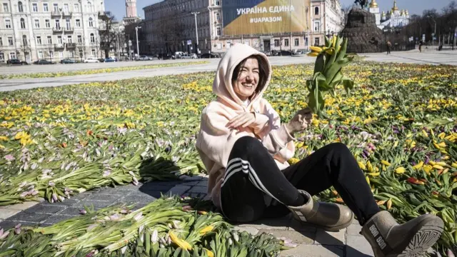 woman in tulip display