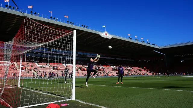 Bramall Lane players warm up