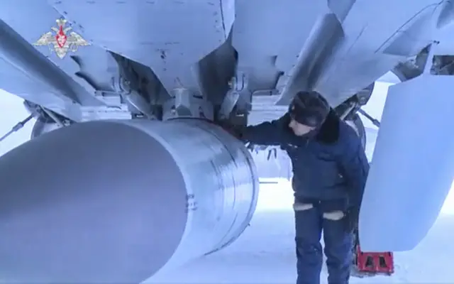 A hypersonic missile on a Russian jet