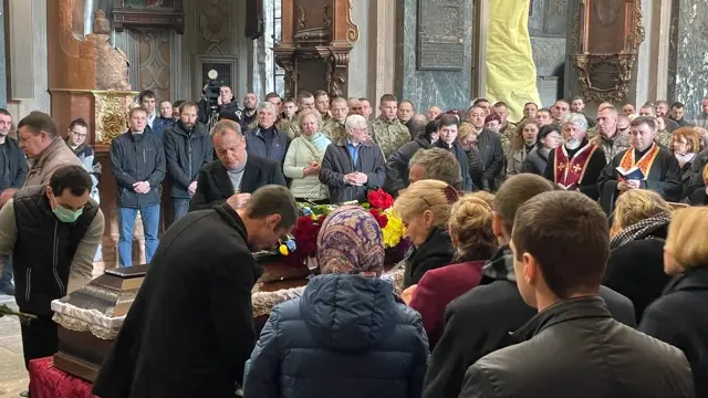 Mourners at Igor’s funeral