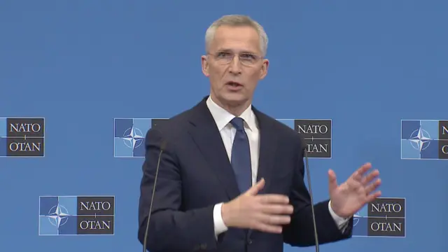 Jens Stoltenberg at press conference