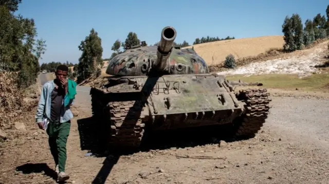 A destroyed tank near Debre Tabor, on December 6, 2021