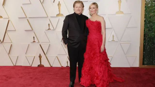 Jesse Plemons and Kirsten Dunst