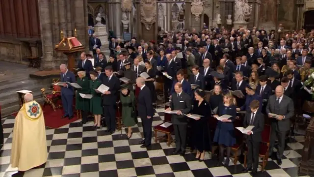 The Queen arrived at the abbey on Prince Andrew's arm