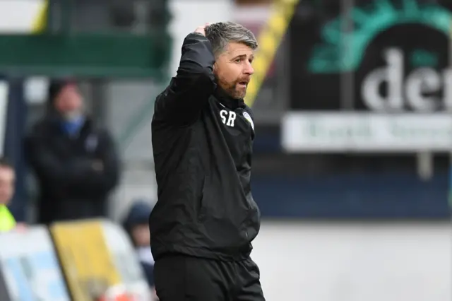 St Mirren boss Robinson was not happy with his team's opening 45 minutes