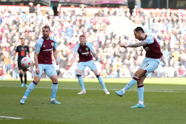 Dwight McNeil, Burnley, Chelsea