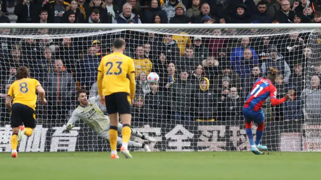 Wilfried Zaha, Crystal Palace, Wolverhampton Wanderers